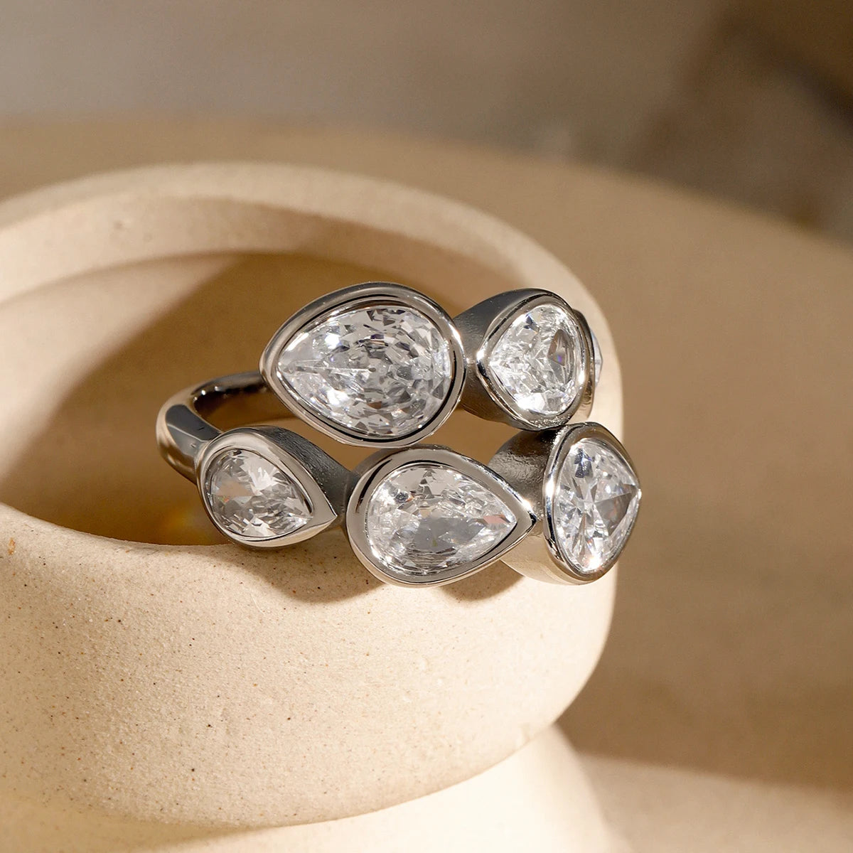 Cubic Tear Ring
