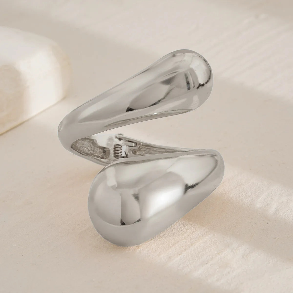Chunky Waterdrop Cuff Bracelet
